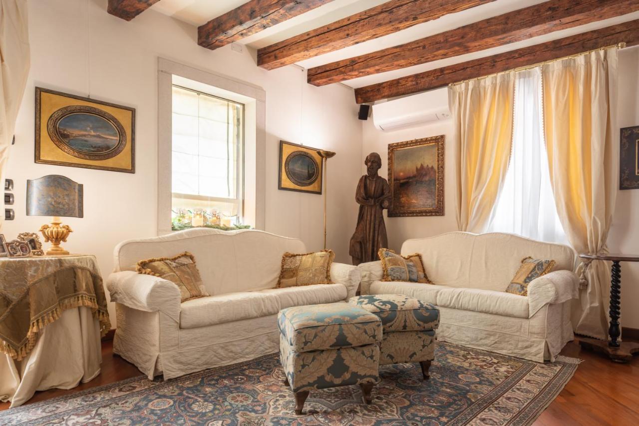 Апартаменти Garden Mansion With Private Mooring R&R Венеція Екстер'єр фото
